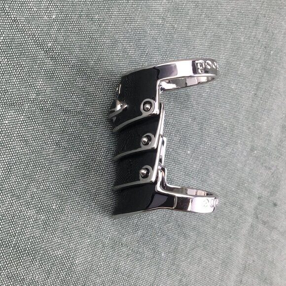 New Vivienne Westwood ARMOUR RING Black - Picture 3 of 6